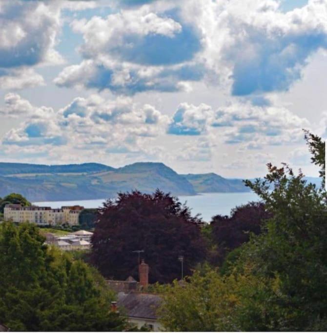 Beautiful Large Property, Sleeps 9 Walking Distance To The Sea , Beaches And Restaurants Fantastic Interior Lyme Regis Zewnętrze zdjęcie