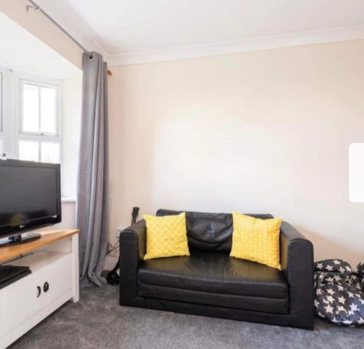 Beautiful Large Property, Sleeps 9 Walking Distance To The Sea , Beaches And Restaurants Fantastic Interior Lyme Regis Zewnętrze zdjęcie