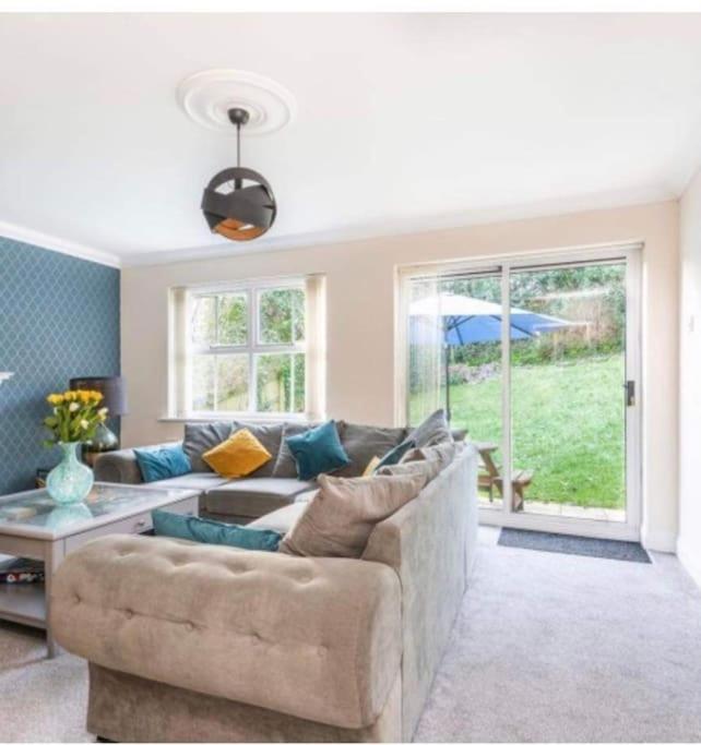 Beautiful Large Property, Sleeps 9 Walking Distance To The Sea , Beaches And Restaurants Fantastic Interior Lyme Regis Zewnętrze zdjęcie