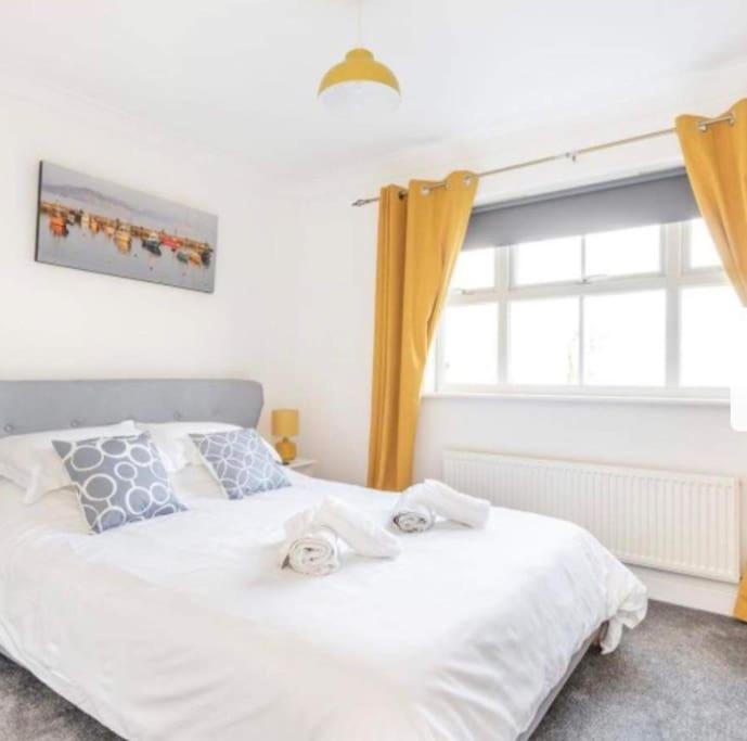 Beautiful Large Property, Sleeps 9 Walking Distance To The Sea , Beaches And Restaurants Fantastic Interior Lyme Regis Zewnętrze zdjęcie
