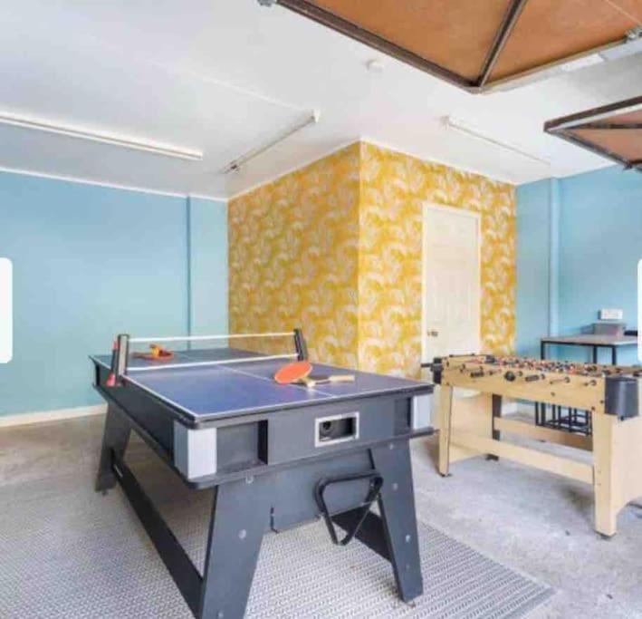 Beautiful Large Property, Sleeps 9 Walking Distance To The Sea , Beaches And Restaurants Fantastic Interior Lyme Regis Zewnętrze zdjęcie